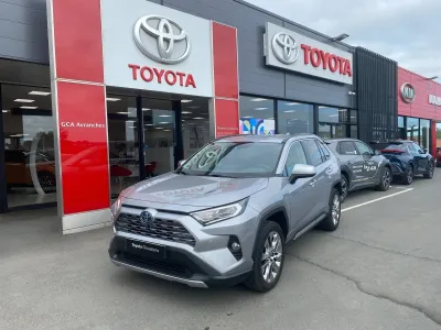 TOYOTA RAV4 Hybride 218ch Lounge 2WD MY21 occasion 2020 - Photo 4