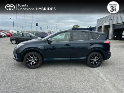 TOYOTA RAV4 197 Hybride Exclusive 2WD CVT occasion 2017 - Photo 3