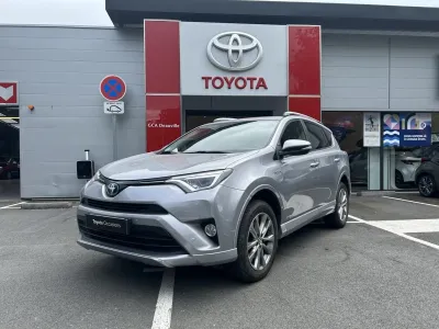 TOYOTA RAV4 197 Hybride Silver Edition AWD CVT occasion 2018 - Photo 1