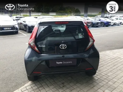 TOYOTA Aygo 1.0 VVT-i 72ch x-play x-app 5p MC18 occasion 2019 - Photo 4