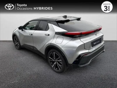 TOYOTA C-HR 1.8 140ch Collection occasion 2024 - Photo 2