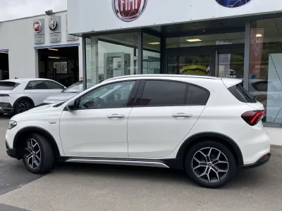 FIAT Tipo Cross 1.0 FireFly Turbo 100ch S/S Plus occasion 2022 - Photo 3