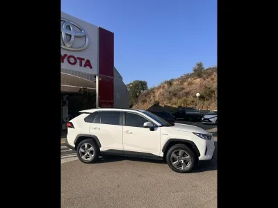 TOYOTA RAV4 Hybride 218ch Dynamic 2WD MY21 occasion 2021 - Photo 2