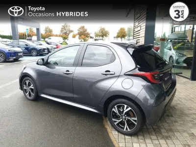 TOYOTA Yaris 116h Design 5p MY22 occasion 2024 - Photo 2