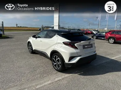 TOYOTA C-HR 122h Graphic 2WD E-CVT occasion 2017 - Photo 2