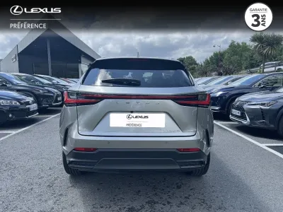 LEXUS NX 350h 2WD Luxe MY24 occasion 2022 - Photo 4