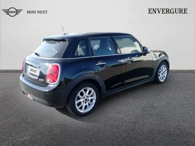 MINI Mini 5 Portes Cooper 136ch Chili II BVA occasion 2015 - Photo 2