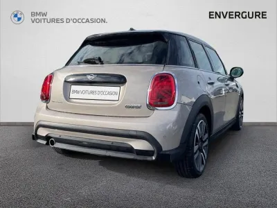 MINI Mini 5 Portes Cooper 136ch Edition Camden BVA7 occasion 2021 - Photo 2