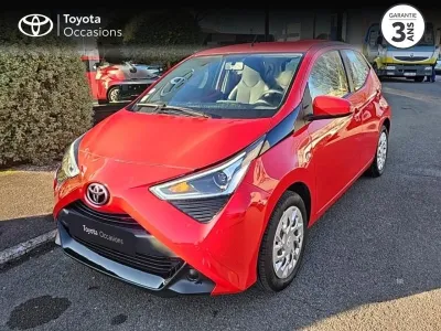 TOYOTA Aygo 1.0 VVT-i 72ch x-play 5p MY21 occasion 2022 - Photo 1