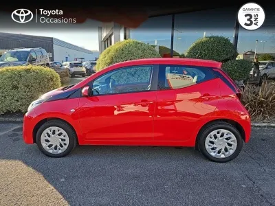 TOYOTA Aygo 1.0 VVT-i 72ch x-play 5p MY21 occasion 2022 - Photo 3