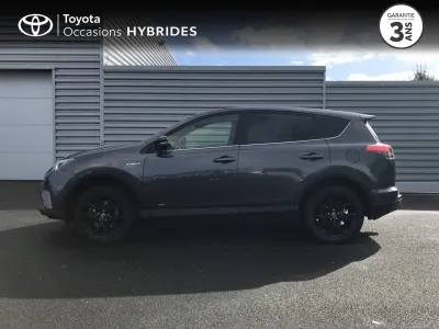 TOYOTA RAV4 197 Hybride Black Edition AWD CVT occasion 2017 - Photo 3