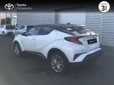 TOYOTA C-HR 122h Distinctive 2WD E-CVT MY20 occasion 2021 - Photo 2