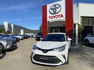 TOYOTA C-HR 122h Edition 2WD E-CVT MC19 occasion 2019 - Photo 1