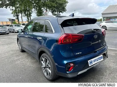 KIA Niro 1.6 GDi 105ch ISG + électrique 43.5ch Design DCT6 occasion 2021 - Photo 2