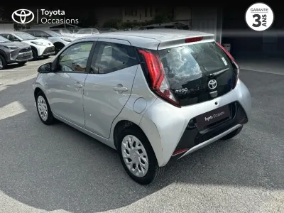 TOYOTA Aygo 1.0 VVT-i 72ch x 5p MY20 occasion 2021 - Photo 2