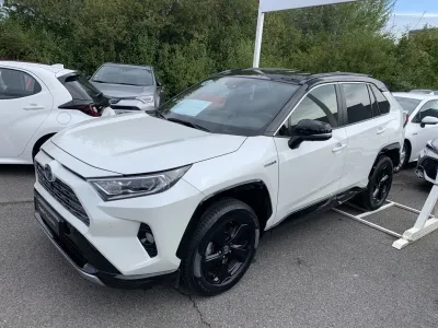 TOYOTA RAV4 Hybride 218ch Collection 2WD occasion 2020 - Photo 2