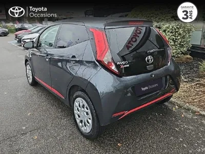 TOYOTA Aygo 1.0 VVT-i 72ch x-look 5p MY20 occasion 2021 - Photo 2