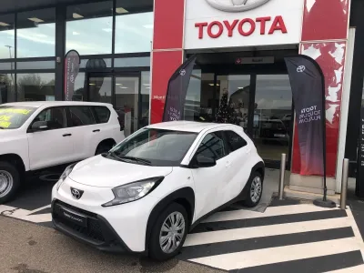 TOYOTA Aygo X 1.0 VVT-i 72ch Dynamic MY24 occasion 2024 - Photo 2