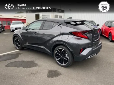 TOYOTA C-HR 1.8 Hybride 122ch GR Sport E-CVT occasion 2023 - Photo 2