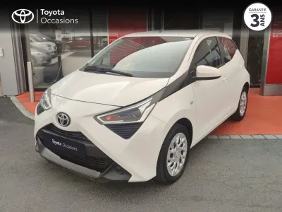 TOYOTA Aygo 1.0 VVT-i 72ch x-play 5p MY20 occasion 2021 - Photo 1