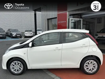 TOYOTA Aygo 1.0 VVT-i 72ch x-play 5p MY20 occasion 2021 - Photo 3