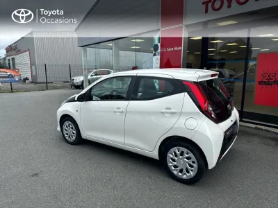 TOYOTA Aygo 1.0 VVT-i 72ch x 5P MY19 occasion 2019 - Photo 2