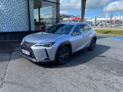 LEXUS UX 300h 2WD Luxe occasion 2024 - Photo 1