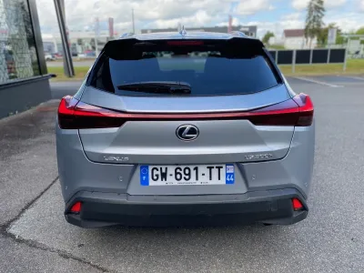 LEXUS UX 300h 2WD Luxe occasion 2024 - Photo 4