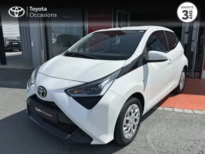 TOYOTA Aygo 1.0 VVT-i 72ch x-play 5p MY20 occasion 2021 - Photo 1