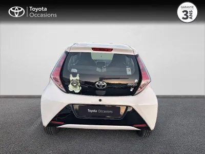 TOYOTA Aygo 1.0 VVT-i 72ch x-play 3p occasion 2017 - Photo 4