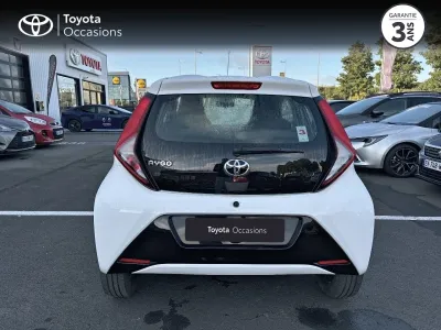 TOYOTA Aygo 1.0 VVT-i 72ch x-play 5p MY21 occasion 2021 - Photo 4