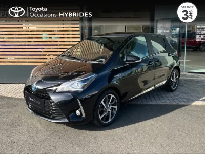 TOYOTA Yaris 100h Chic 5p occasion 2017 - Photo 1