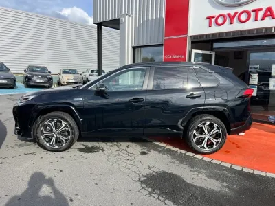 TOYOTA RAV4 2.5 Hybride Rechargeable 306ch Design AWD-i MY23 occasion 2023 - Photo 2