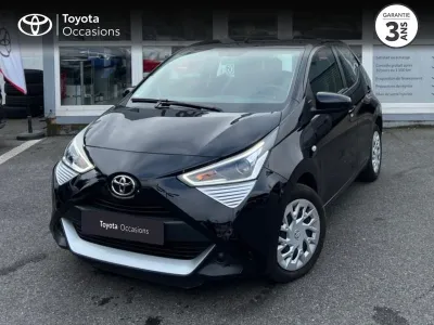 TOYOTA Aygo 1.0 VVT-i 72ch x-play 5p MY20 occasion 2022 - Photo 1