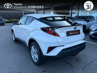 TOYOTA C-HR 122h Dynamic 2WD E-CVT MY22 occasion 2023 - Photo 2