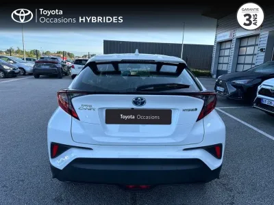 TOYOTA C-HR 122h Dynamic 2WD E-CVT MY22 occasion 2023 - Photo 4