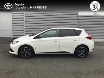 TOYOTA Auris HSD 136h Collection RC18 occasion 2018 - Photo 3