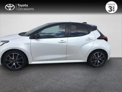 TOYOTA Yaris 116h Collection 5p MY22 occasion 2021 - Photo 3