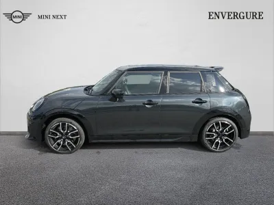 MINI Cooper 5 Portes S 204ch JCW DKG7 occasion 2024 - Photo 3