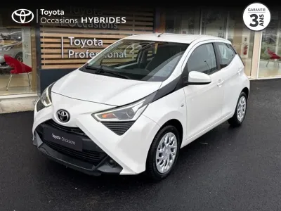 TOYOTA Aygo 1.0 VVT-i 72ch x-play 5p MY20 occasion 2021 - Photo 1