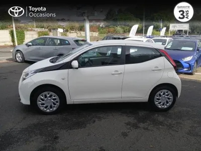 TOYOTA Aygo 1.0 VVT-i 72ch x-play 3p occasion 2019 - Photo 3