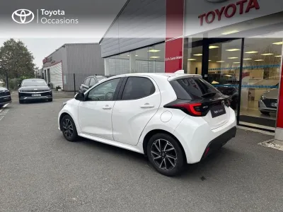 TOYOTA Yaris 120 VVT-i Design 5p MY22 occasion 2022 - Photo 2