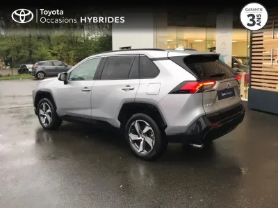 TOYOTA RAV4 2.5 Hybride Rechargeable 306ch Design AWD-i MY22 occasion 2021 - Photo 2