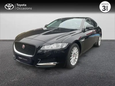 JAGUAR XF 2.0D 180ch Business Prestige BVA occasion 2019 - Photo 1