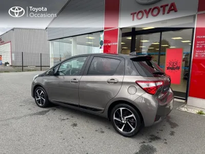 TOYOTA Yaris 100h Collection 5p MY19 occasion 2019 - Photo 2