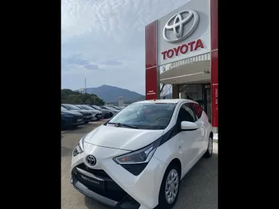 TOYOTA Aygo 1.0 VVT-i 72ch x-play 5p occasion 2020 - Photo 3