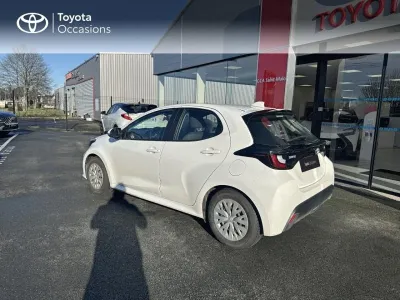 TOYOTA Yaris 116h Dynamic 5p MY22 occasion 2022 - Photo 2