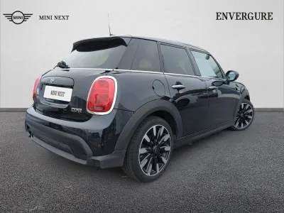 MINI Mini 5 Portes Cooper 136ch Edition Camden BVA7 occasion 2021 - Photo 2