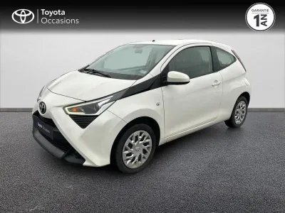 TOYOTA Aygo 1.0 VVT-i 72ch x-play 3p occasion 2018 - Photo 1