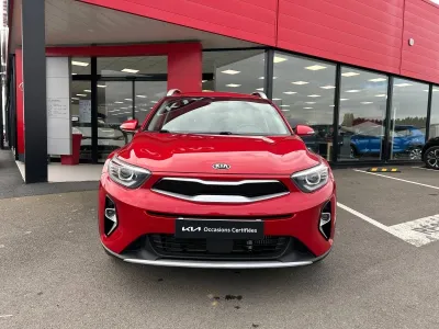 KIA Stonic 1.0 T-GDi 120ch MHEV Launch Edition iBVM6 occasion 2021 - Photo 2